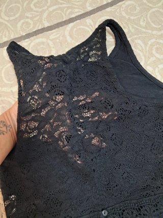 Top encaje negro talla S