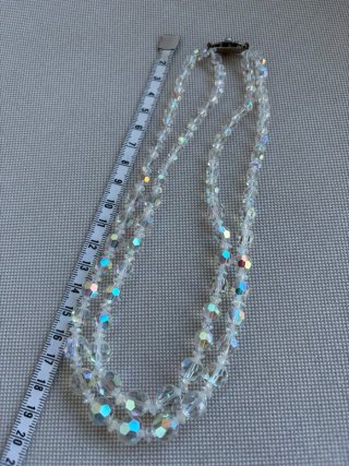Collar de dos hileras de cristal