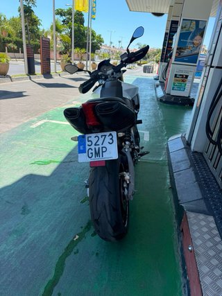 Aprilia Dorsoduro 750 Supermotard