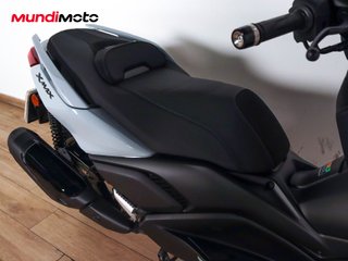 YAMAHA X-MAX 300 TECH MAX