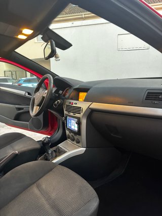 Opel Astra 2007
