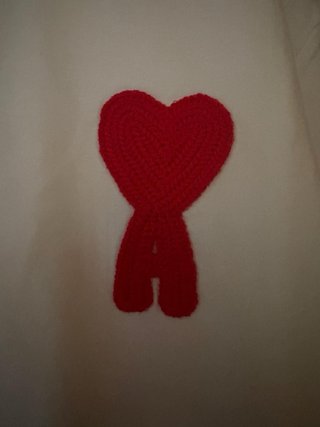 Camiseta Ami Corazón Rojo Blanca
