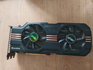 ASUS GTX 570 DirectCU II Tarjeta Gráfica