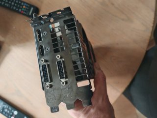 ASUS GTX 570 DirectCU II Tarjeta Gráfica