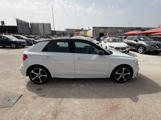 CUOTA 300€ - Audi A1 2023 SPORTBACK STRONIC