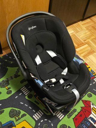 Silla coche Cybex Aton + Isofix