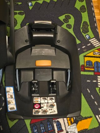 Silla coche Cybex Aton + Isofix