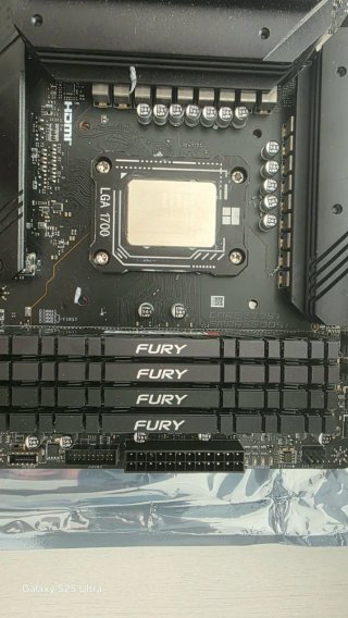 Placa MSI + CPU Intel 13400 + 4x8GB DDR4