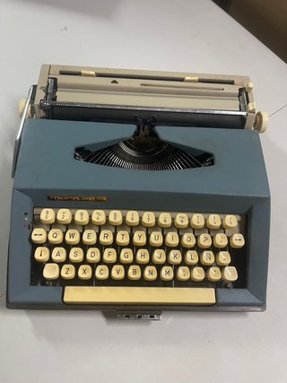 Máquina de escribir Moritso 13 azul