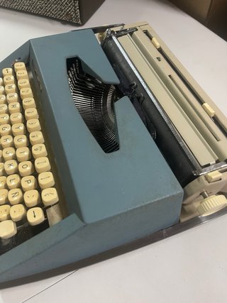 Máquina de escribir Moritso 13 azul