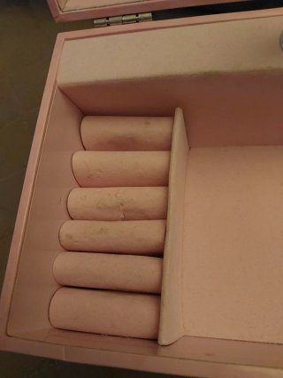 Caja de música bailarina rosa