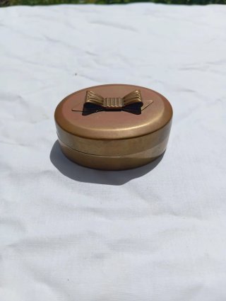 Polvera joyero vintage de latón Made in India