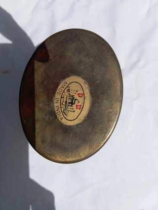 Polvera joyero vintage de latón Made in India
