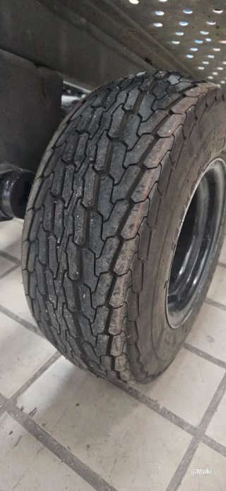 Remolque plataforma 350kg carga con ficha técnica