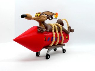 Coyote Wile E. Rocket