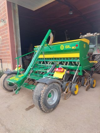 Sembradora Gil discos 3m
