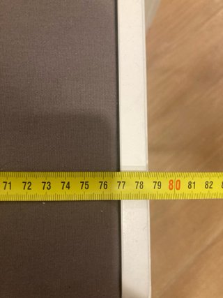 Mueble recibidor con cojín y cajones en Terrassa