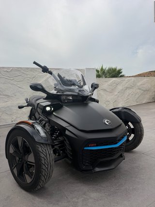 Can-Am Spyder F3 Negro/Azul