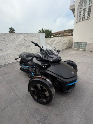 Can-Am Spyder F3 Negro/Azul