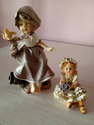 2 statuette vintage stile