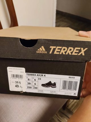 Zapatillas Adidas Terrex AX2R K Talla 39.5
