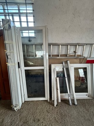Ventana y puerta de aluminio