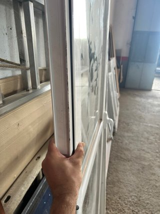 Ventana y puerta de aluminio