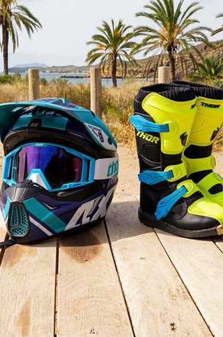Botas Motocross Infantil Thor Negra y Amarilla