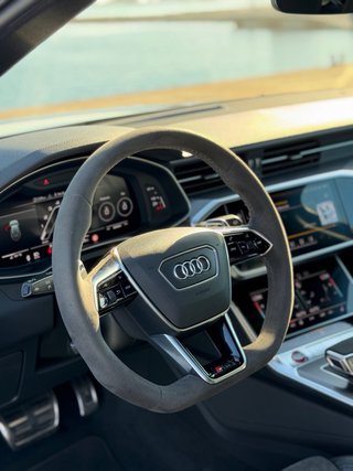 Audi RS6 2021