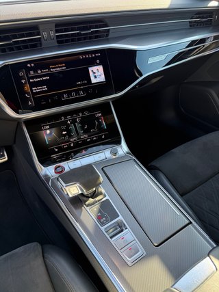Audi RS6 2021