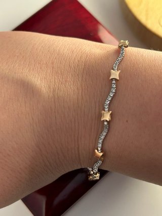 Pulsera estrellas oro blanco