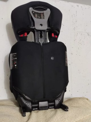 Silla coche seguridad infantil Ostara Fix.