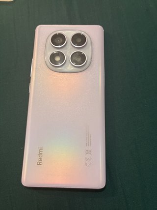 Xiaomi Redmi 14 Pro morado