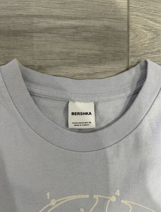Camiseta Bershka azul hombre