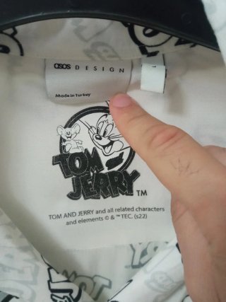 Camisa manga corta Tom y Jerry ASOS DESIGN Talla L