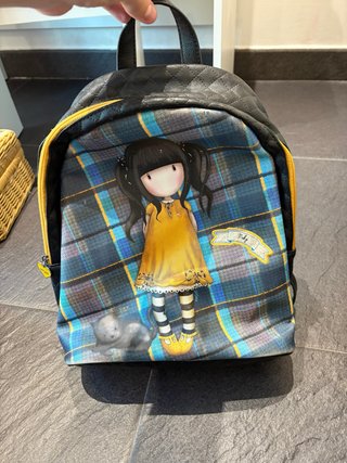 Mochila Gorjuss con dibujo de niña