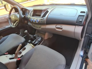 Mitsubishi L 200 2007