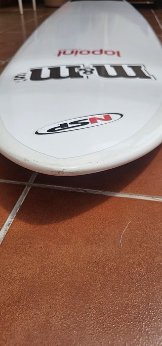 Tabla de surf M&M's personalizada