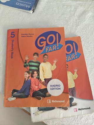 Libro y guía práctica ingles 5to de primaria