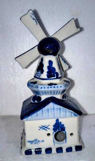 Molino Holandés Cerámica Azul y Blanco