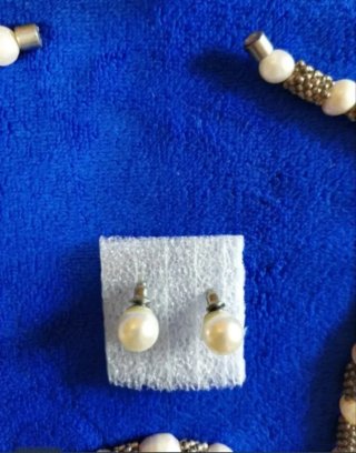 Conjunto Collar, Pulsera y Pendientes Perlas