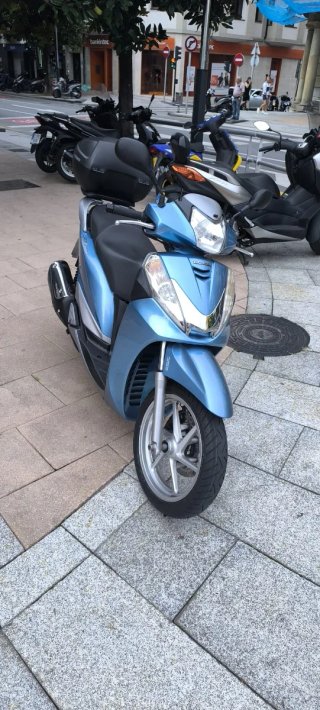 Honda SH 300 ABS  Azul Plata
