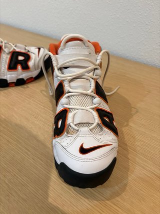 Nike Air More Uptempo Blancas Naranja