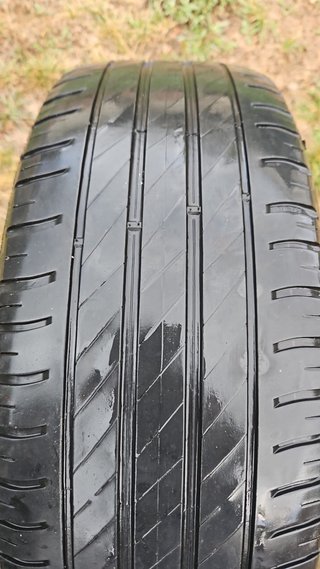 Rueda + llanta + tapacubo BMW 320d (50€/unidad)