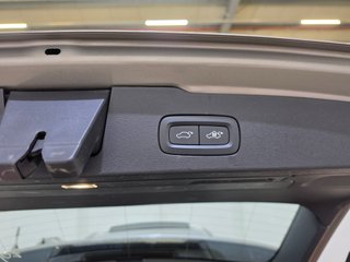VOLVO V60 T8 INSCRIPTION AWD PLUG-IN HYBRID 392 Cv