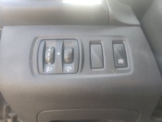 CUOTA 150€ - Renault Clio 2019 LIMITED GLP