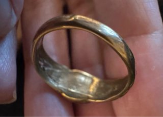 Anillo vintage estilo sello latón patinado.