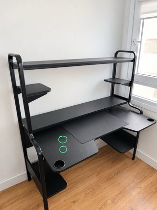 Mesa Escritorio Gaming IKEA FREDDE Negra.