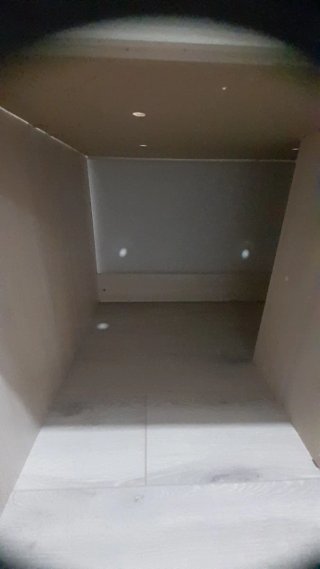 Cama alta con escritorio y zapatero