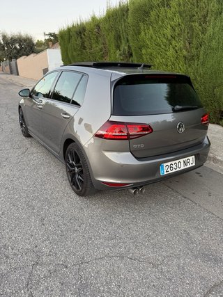 Volkswagen Golf 2014